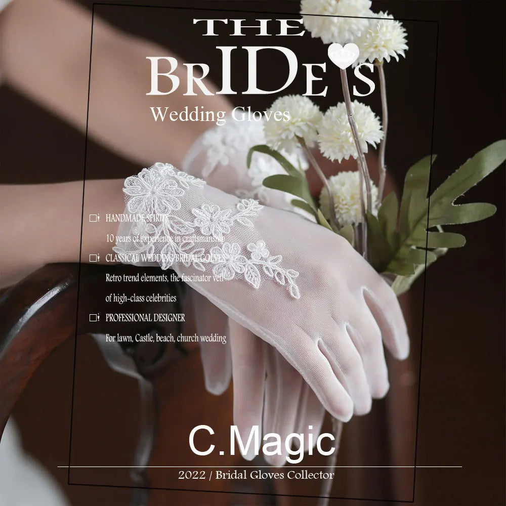 Wedding Bridal White Gloves Handmade Soft Tulle Lace Appliqued Short Brides Gloves Women Pageant Prom Perform Handschuh