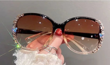 New Fashion Brand Sunglasses 2025 Women Luxury Design Sun Glasses Bling Rhinestone Gradient Lens  Eyeglasses for Female UV400