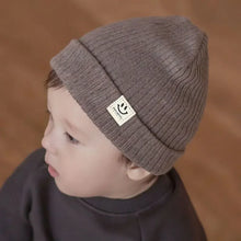 Load image into Gallery viewer, Baby Hat Children&#39;s Newborn Knitted Hat Solid Color Children&#39;s Beanies Boys and Girls Hat Winter Preschool Home Hat
