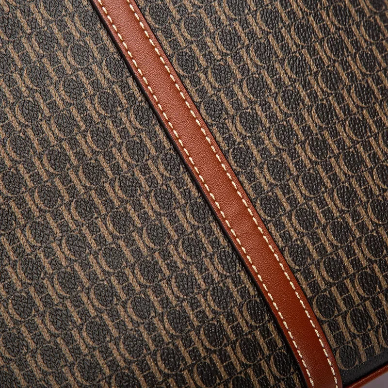 CH Ladies Handbag 2024 Large Capacity Business Fashion Luxury Brand Designer ClassicDuty Multifunctional Ladies Shoulder Bag