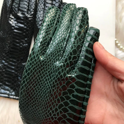 Long Gloves For Women Spring Winter Male Patent Leather Fashion Catwalk Motorcycle Riding Luvas Brilliant Warm Arm Warmer Gants