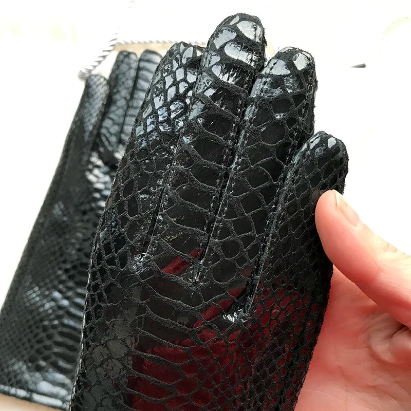 Long Gloves For Women Spring Winter Male Patent Leather Fashion Catwalk Motorcycle Riding Luvas Brilliant Warm Arm Warmer Gants