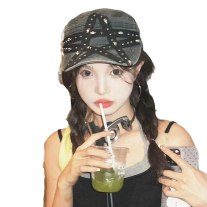Women's New Hats Sweet Cool Style Five Pointed Star Washed Denim Cap Retro And Aged Y2K Riveted Punk Beret Hat Cute Black Beret