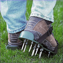 Load image into Gallery viewer, Garden Nail Shoes Grass Loose Soil Tool 5cm Long Nail Lawn Aerator Grass Spikes Shoes Self-Leveling Epoxy Yard Grass Cultivator
