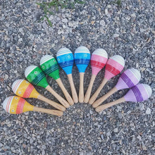 Load image into Gallery viewer, Wooden Handicrafts Colored Medium Sand Hammer Instruments Children&#39;s Music Toys Children&#39;s Percussion Instruments

