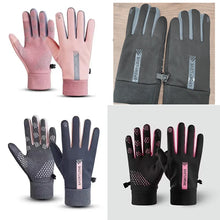 Load image into Gallery viewer, Womens Autumn and Winter Sports Warm Gloves Waterproof and Anti Slip Cycling Gloves Wind and Cold Resistant Outdoor Activity Glo
