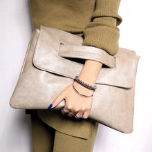 Load image into Gallery viewer, Fashion women envelope clutch bag High quality Crossbody Bags for ladies trend handbag messenger bag large Christmas lady Clutch
