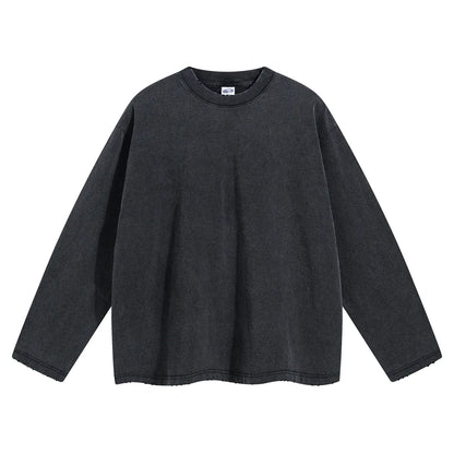 Long-sleeved t-shirt with bottom color