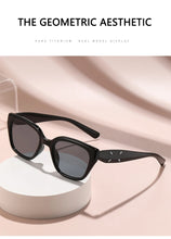 Load image into Gallery viewer, Sunglasses For Women With High-end Face, Small Anti-uv Large Frame Retro Cat Eye Glasses 2025 New Sunglasses 9673
