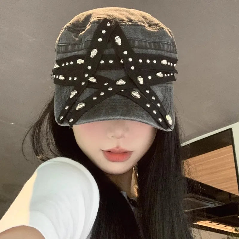 Women's New Hats Sweet Cool Style Five Pointed Star Washed Denim Cap Retro And Aged Y2K Riveted Punk Beret Hat Cute Black Beret