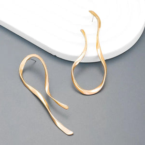 Abstract three-dimensional design earrings cool and handsome temperament fashion women exquisite retro ear hanging jewelry acces