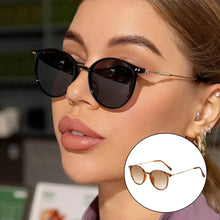 Load image into Gallery viewer, Women Trendy Shade Sunglasses Outdoor Driving Eye Protection Goggles Unisex UV Protection Eyeglasses Óculos De Sol for Female
