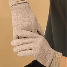 Load image into Gallery viewer, Winter Cashmere Gloves for Women Warm Touch Screen Gloves Cold Protection Full Finger Mittens Outdoor Cycling Thick Woolen Glove
