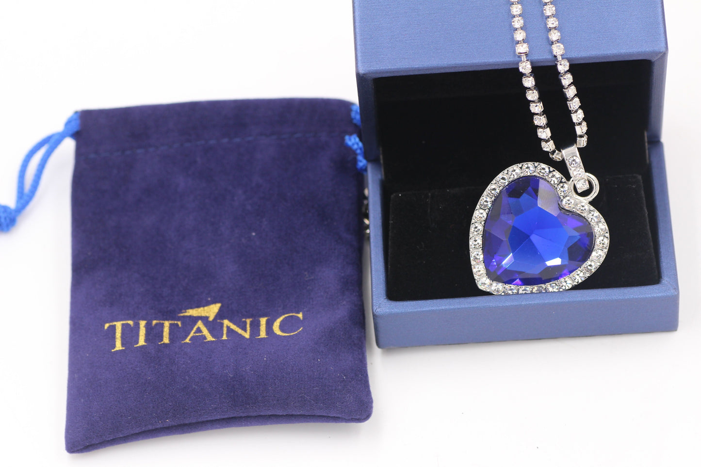 Titanic Heart of the Ocean Necklace Blue Heart Love Forever Pendant Necklace for Women Velvet Box Jewelry Gifts Movie Memorabilia