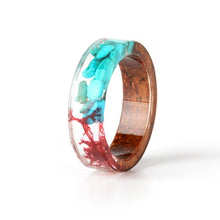 Load image into Gallery viewer, Unisex Handmade Wood Resin Ring Dried Flowers Plants Inside Jewelry Resin Ring Transparent Anniversary Every Day Ring

