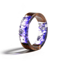 Load image into Gallery viewer, Unisex Handmade Wood Resin Ring Dried Flowers Plants Inside Jewelry Resin Ring Transparent Anniversary Every Day Ring
