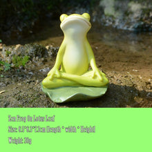 Load image into Gallery viewer, Creative Cute Resin Rural Frog Statue Outdoor Frogs Sculpture For Home Desk Garden Store Decorative Decor Ornament Dropshipping
