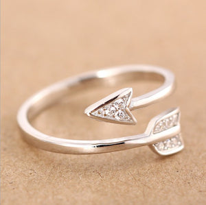 Fashionable Silver Plated Arrow Rings for Women Adjustable Engagement Crystal Ring Arrow